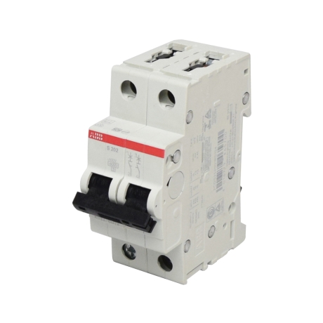 INTERRUPTOR TERMOMAGNETICO 2P 4A 400V 10KA